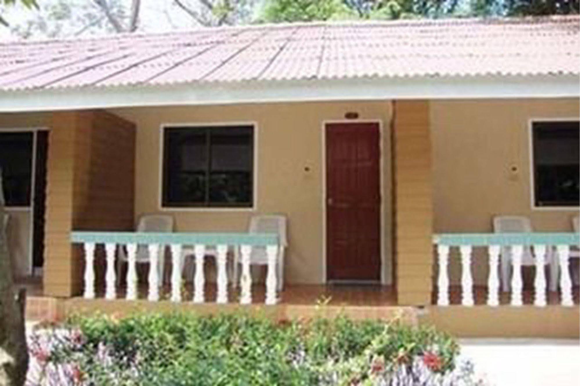 Malibu Samed Resort Koh Samet Ngoại thất bức ảnh